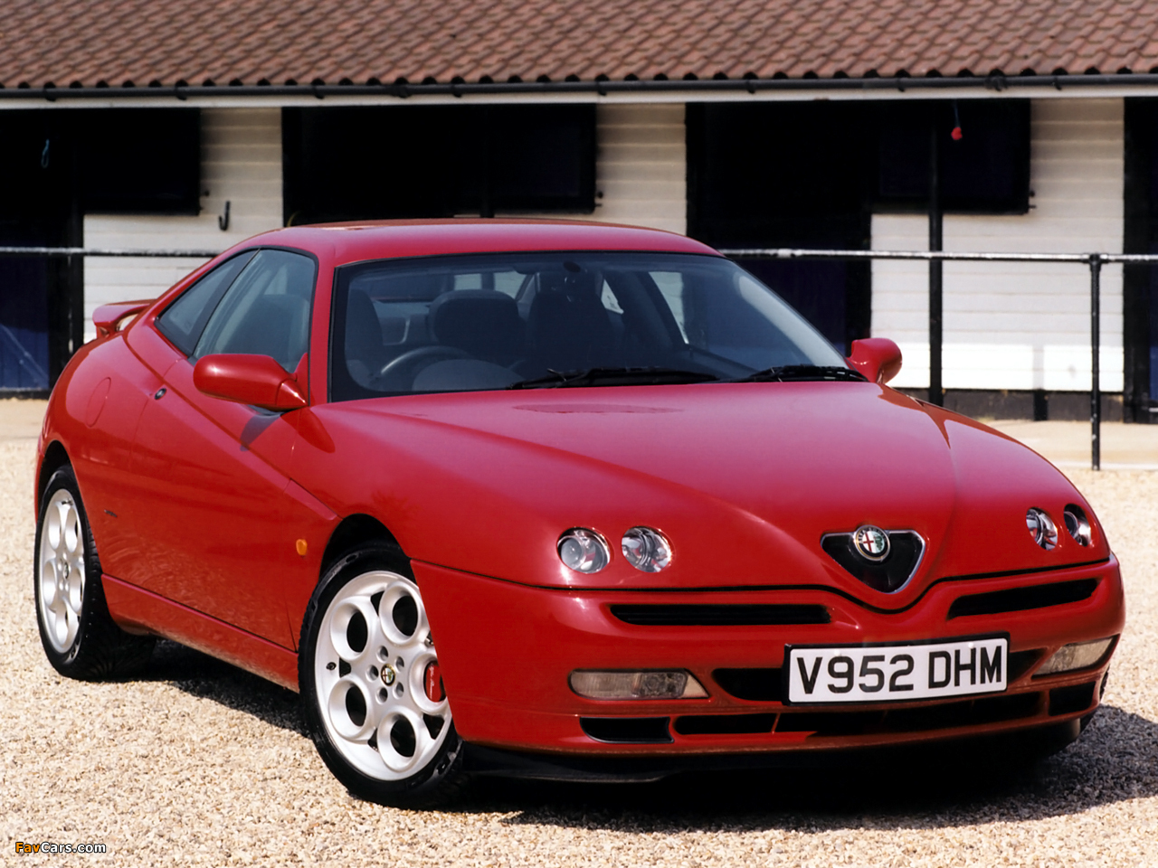 Alfa Romeo GTV UK-spec 916 (1998–2003) photos (1280 x 960)