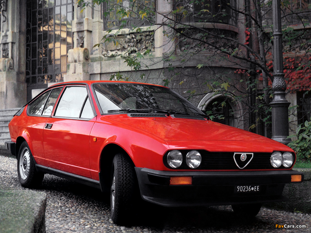 Photos of Alfa Romeo GTV 2.0 116 (1980–1983) (1024 x 768)