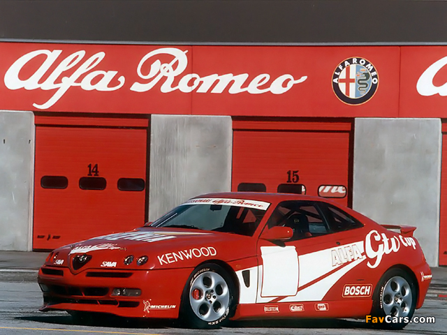 Photos of Alfa Romeo GTV Cup SE080 (1999–2000) (640 x 480)