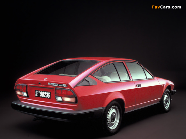 Pictures of Alfa Romeo GTV 2.0 116 (1980–1983) (640 x 480)
