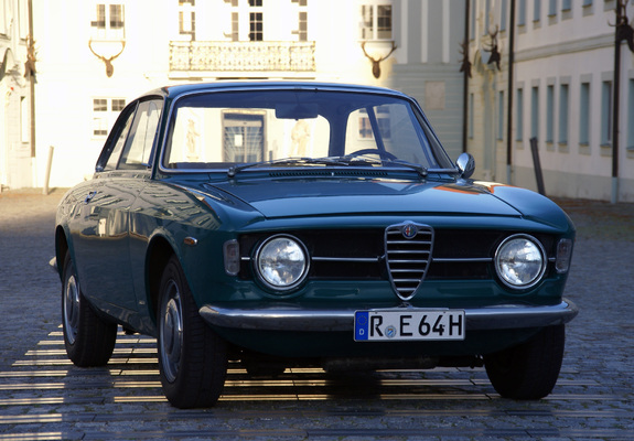 Alfa Romeo GT 1300 Junior 105 (1966–1971) images