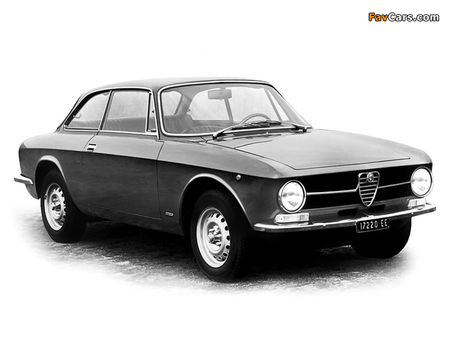 Alfa Romeo GT 1300 Junior 105 (1971–1974) photos (640 x 480)