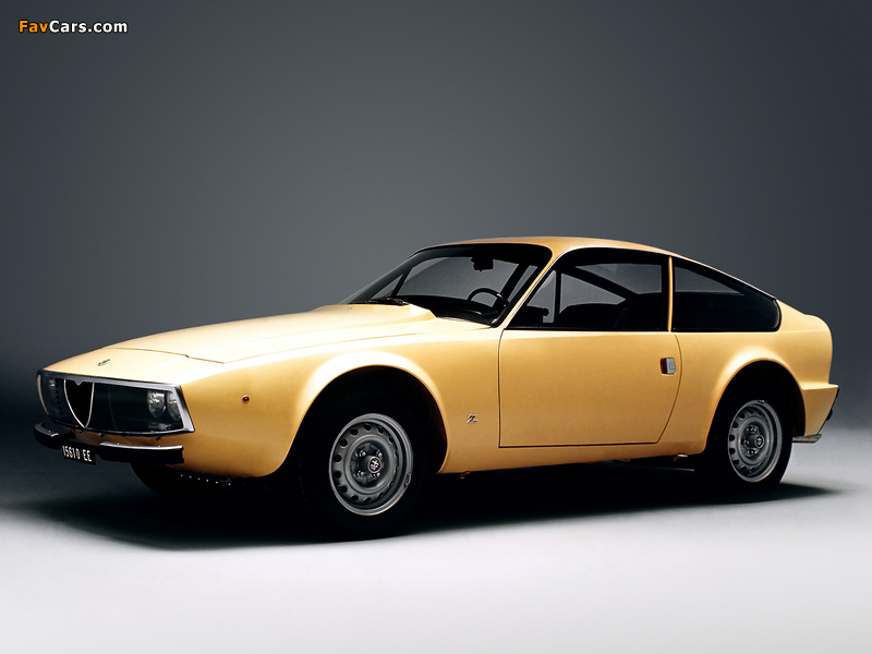 Photos of Alfa Romeo GT 1300 Junior Z 105 (1969–1972) (800 x 600)