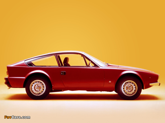 Alfa Romeo GT 1600 Junior Z 115 (1972–1975) wallpapers (640 x 480)
