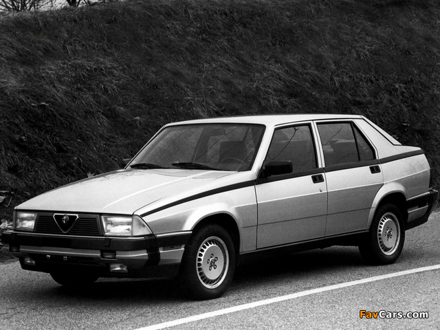 Alfa Romeo Milano 161 (1986–1989) photos (640 x 480)