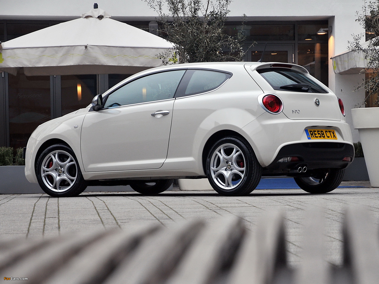 Alfa Romeo MiTo UK-spec 955 (2009) images (1600 x 1200)