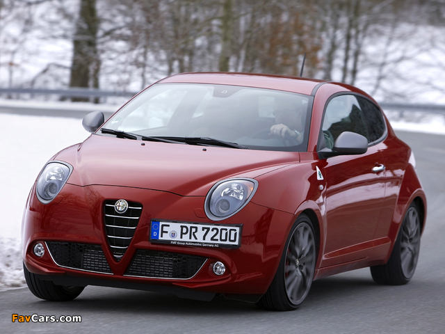 Alfa Romeo MiTo Quadrifoglio Verde 955 (2009–2011) pictures (640 x 480)