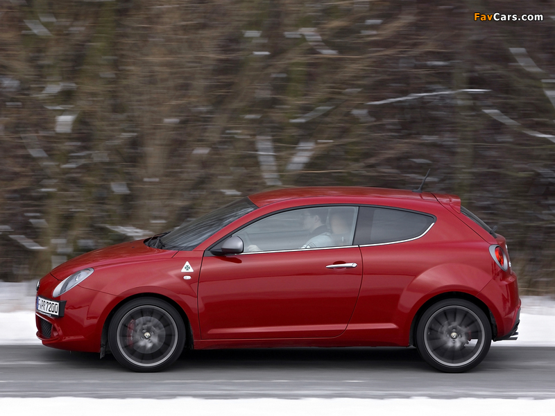 Alfa Romeo MiTo Quadrifoglio Verde 955 (2009–2011) pictures (800 x 600)