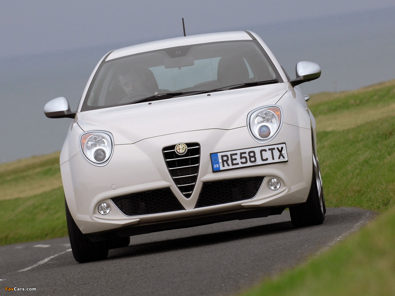 Alfa Romeo MiTo UK-spec 955 (2009) wallpapers (1280 x 960)