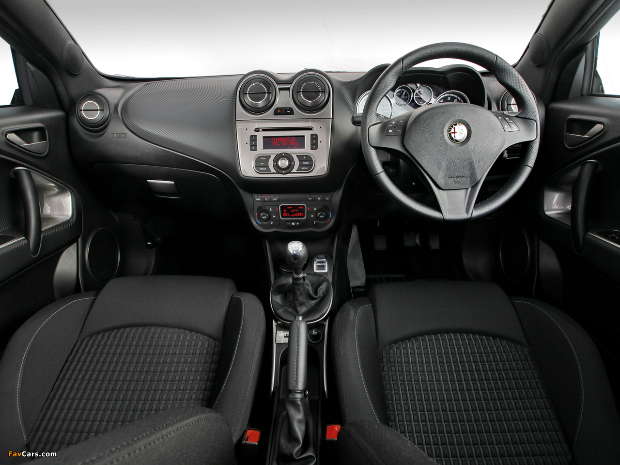 Alfa Romeo MiTo Quadrifoglio Verde ZA-spec 955 (2010–2011) images (1280 x 960)
