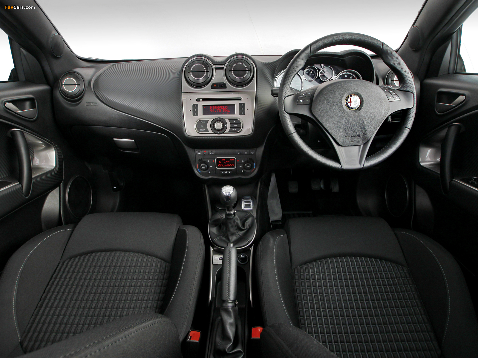 Alfa Romeo MiTo Quadrifoglio Verde ZA-spec 955 (2010–2011) images (1600 x 1200)