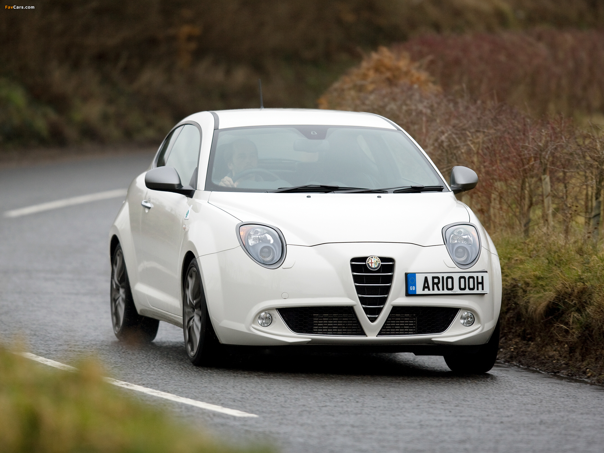 Alfa Romeo MiTo Cloverleaf 955 (2010–2011) pictures (2048 x 1536)