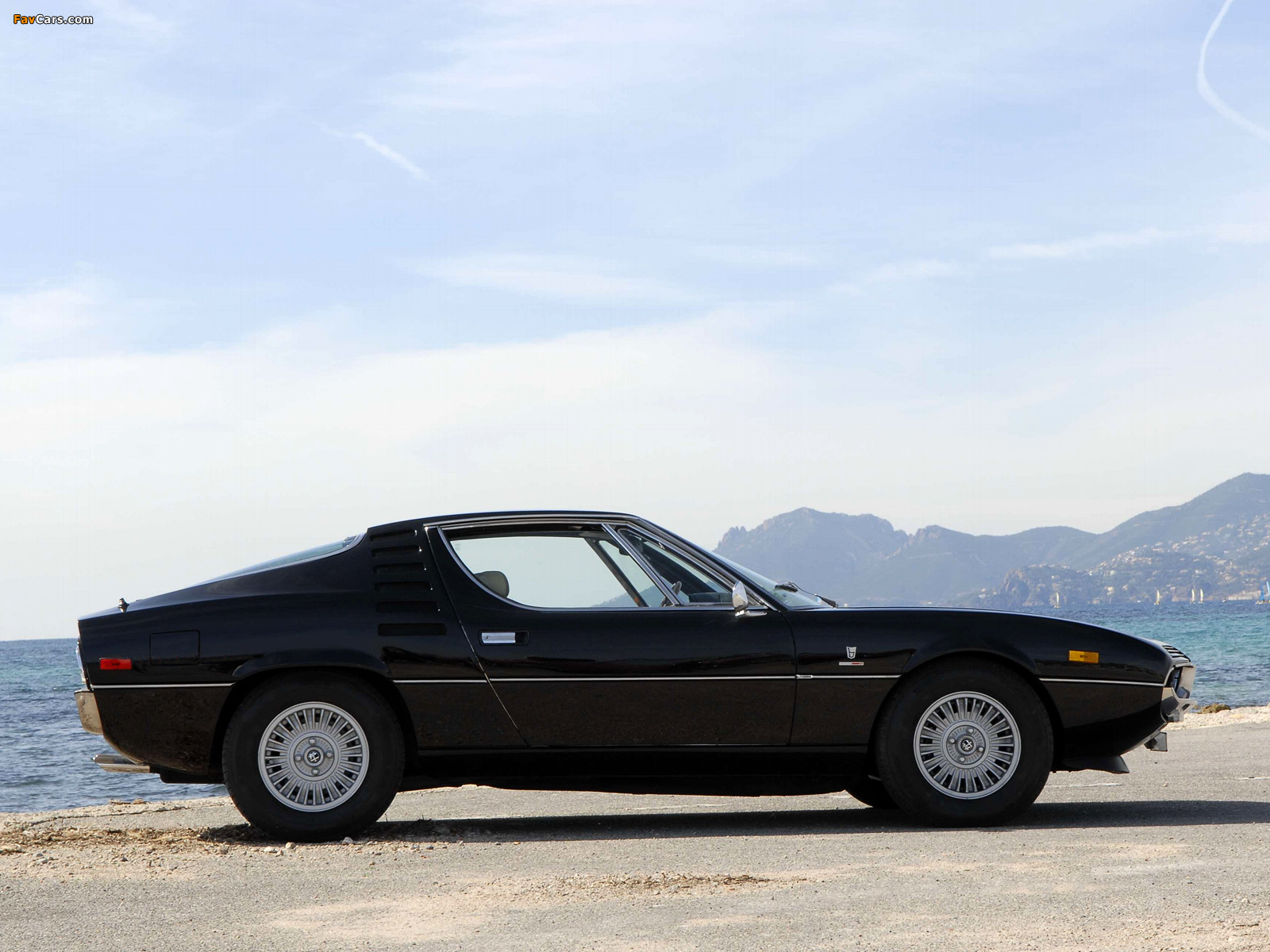 Images of Alfa Romeo Montreal 105 (1970–1977) (1600 x 1200)