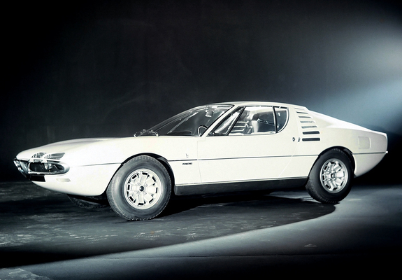 Pictures of Alfa Romeo Montreal Expo Prototipo 105 (1967)