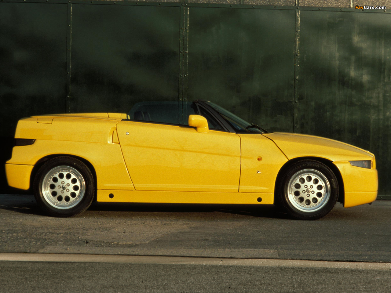 Images of Alfa Romeo R.Z. 162D (1992–1993) (1280 x 960)