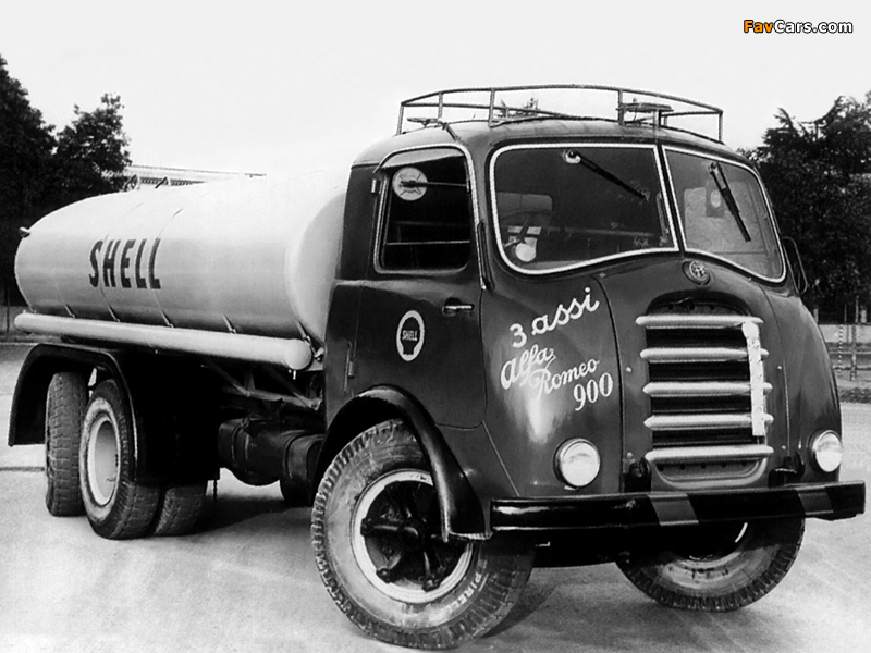 Alfa Romeo 900 6x4 Tanker (1946–1954) photos (800 x 600)