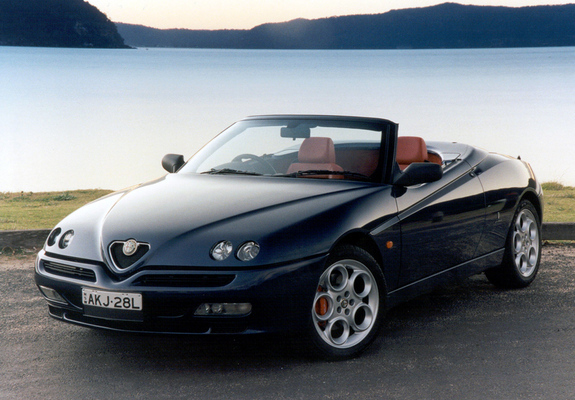 Alfa Romeo Spider AU-spec 916 (1998–2003) wallpapers