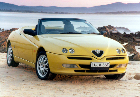 Alfa Romeo Spider AU-spec 916 (1998–2003) wallpapers