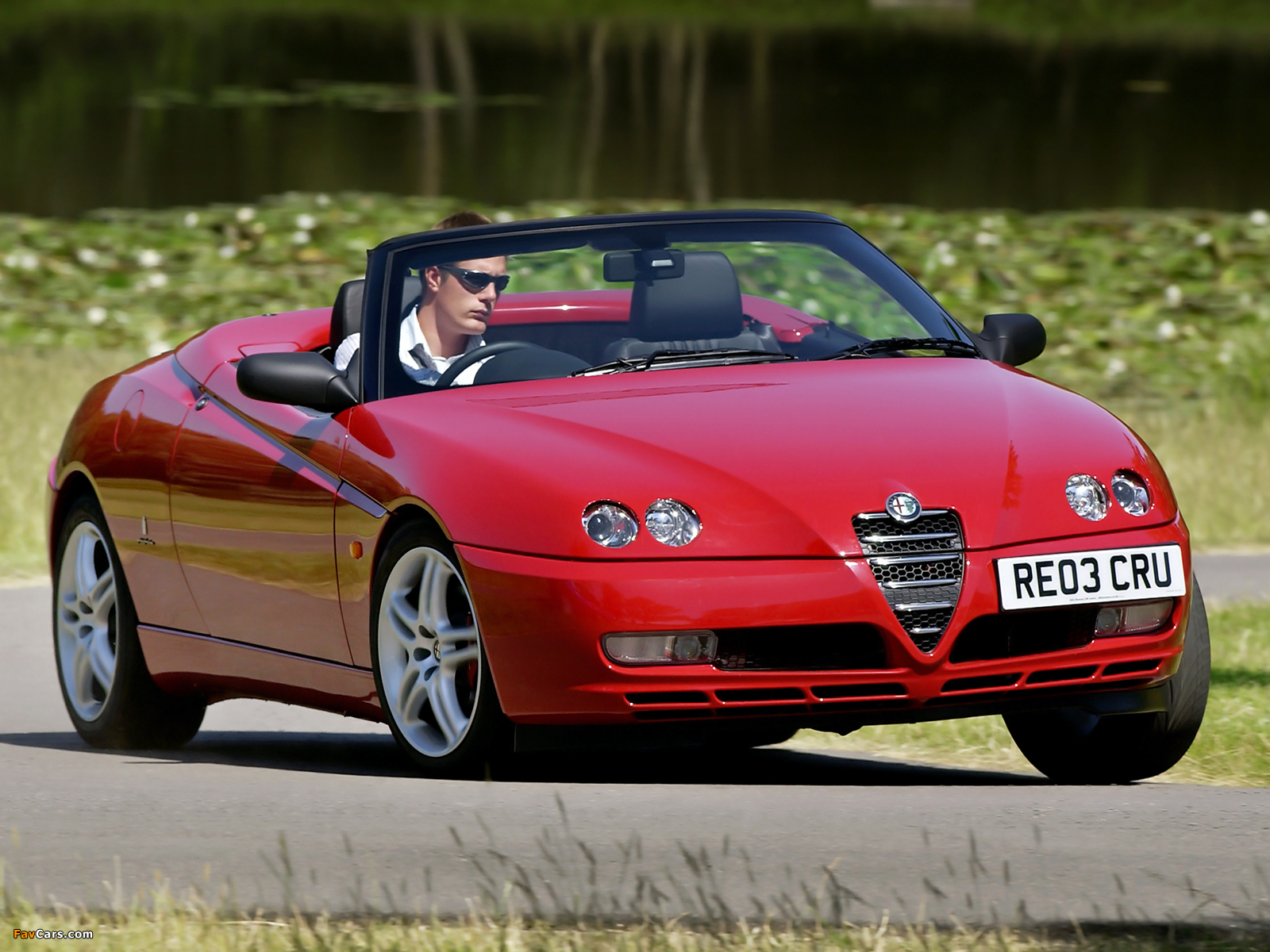 Alfa Romeo Spider UK-spec 916 (2003–2005) images (1600 x 1200)