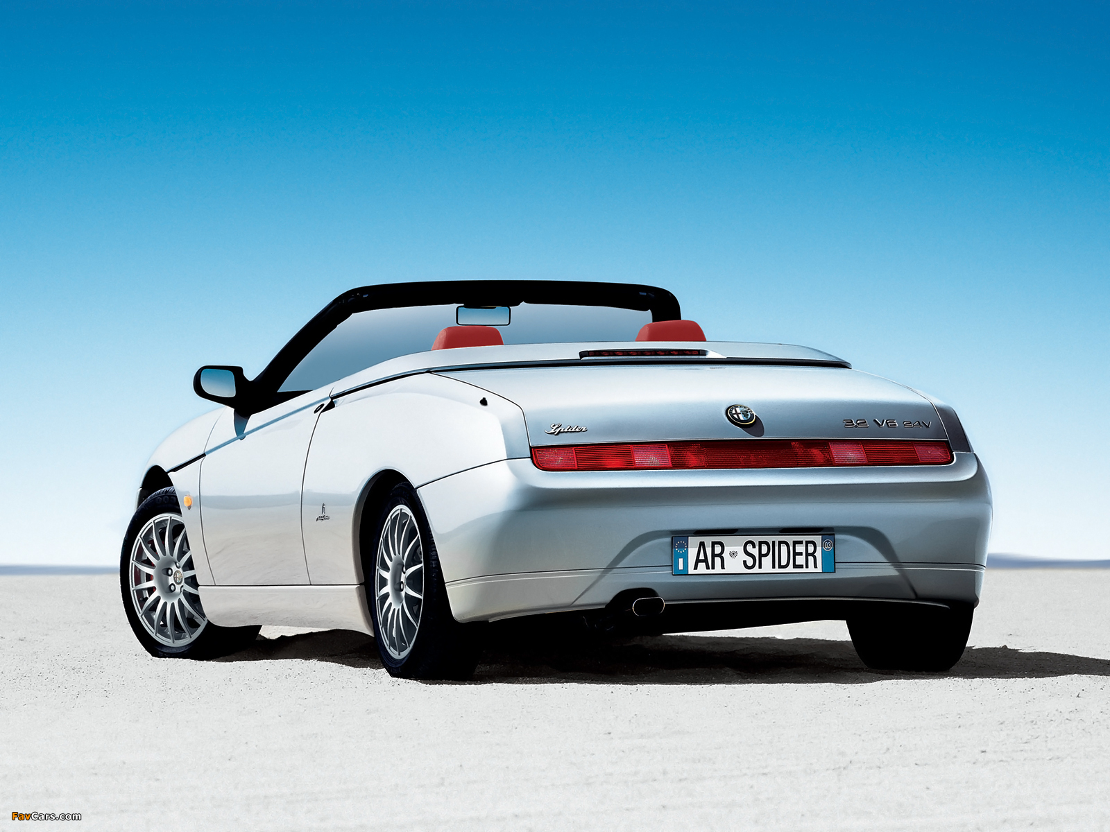 Alfa Romeo Spider 916 (2003–2005) photos (1600 x 1200)