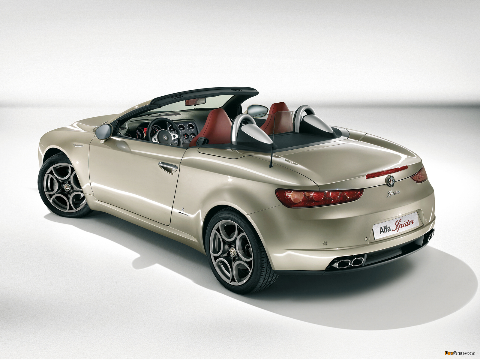 Alfa Romeo Spider 939E (2006–2010) images (1600 x 1200)