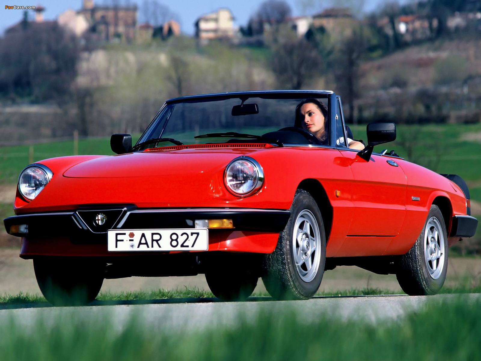 Alfa Romeo Spider 115 (1983–1990) images (1600 x 1200)