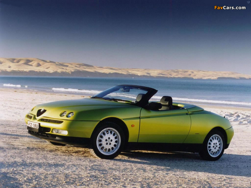 Photos of Alfa Romeo Spider AU-spec 916 (1995–1998) (800 x 600)