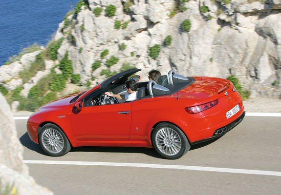 Pictures of Alfa Romeo Spider 939E (2006–2010)