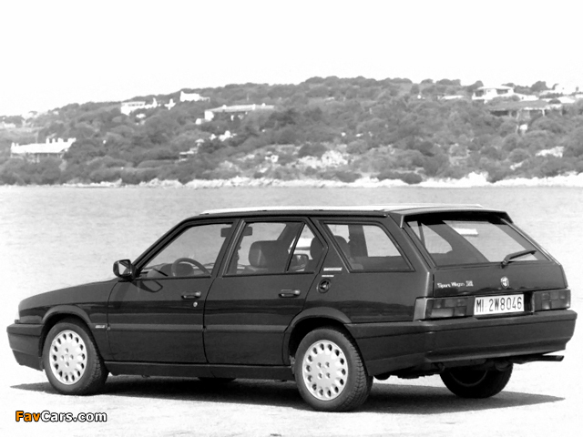 Images of Alfa Romeo Sport Wagon Q4 907 (1992–1994) (640 x 480)