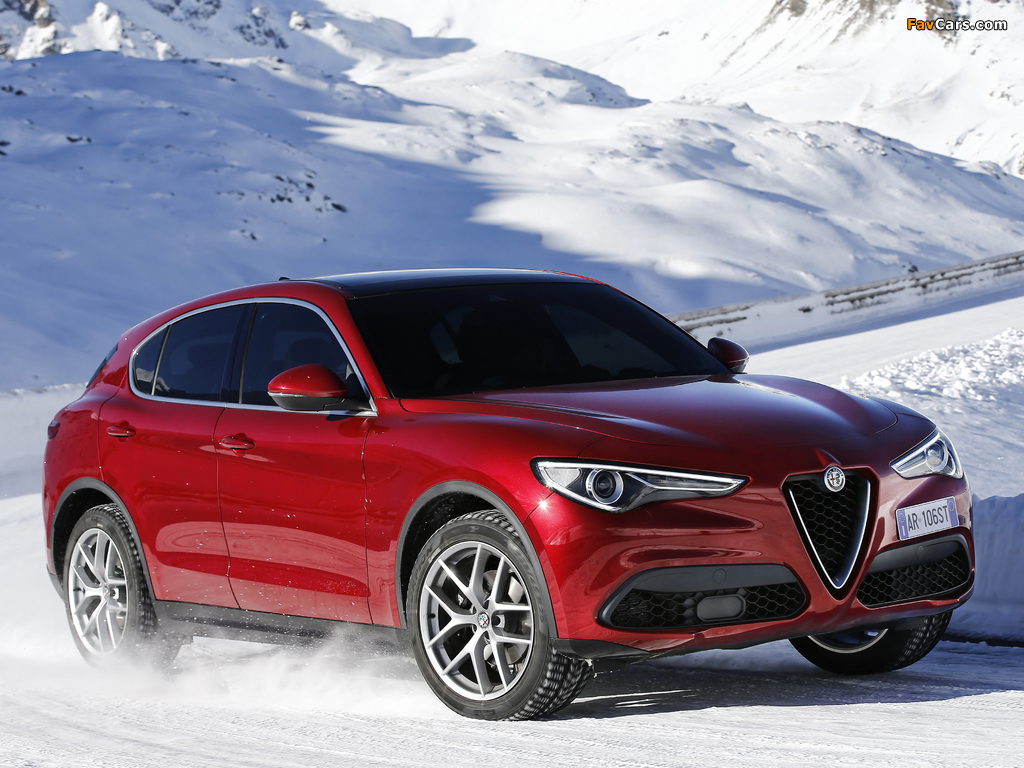 Photos of Alfa Romeo Stelvio (949) 2017 (1024 x 768)