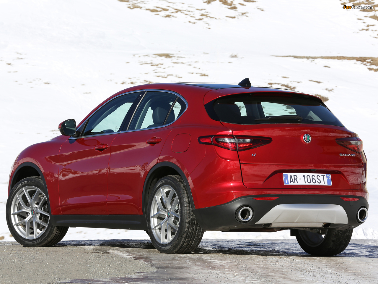 Pictures of Alfa Romeo Stelvio (949) 2017 (1280 x 960)