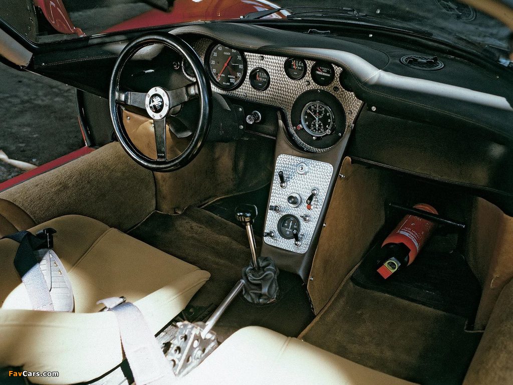 Alfa Romeo Tipo 33 Stradale (1967–1969) pictures (1024 x 768)