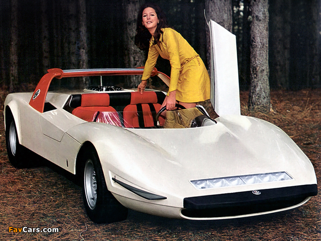 Photos of Alfa Romeo P33 Roadster (1968) (640 x 480)