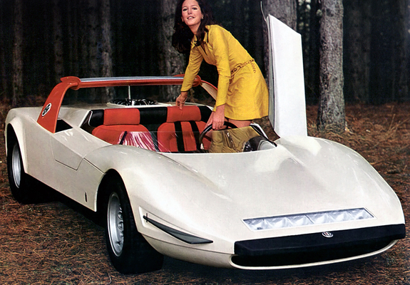 Photos of Alfa Romeo P33 Roadster (1968)