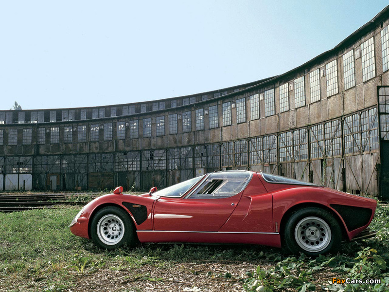 Pictures of Alfa Romeo Tipo 33 Stradale (1967–1969) (800 x 600)