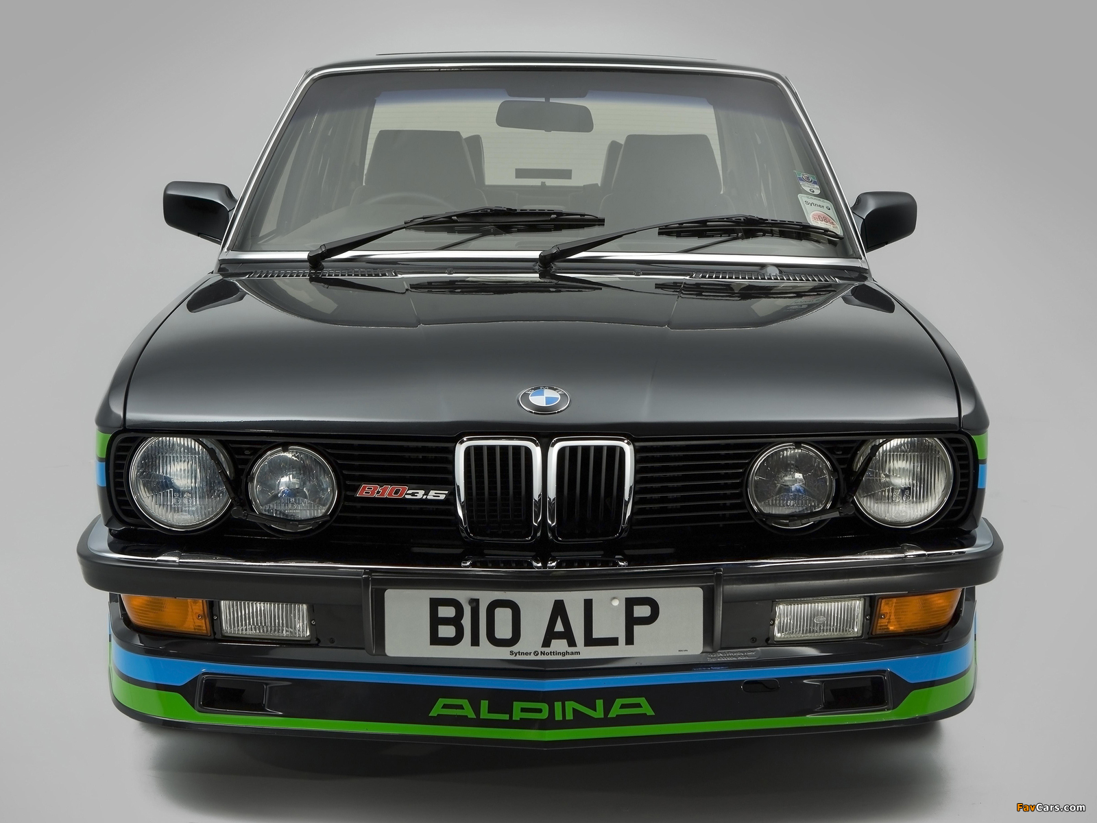 Photos of Alpina BMW B10 3.5 UK-spec (E28) 1985–87 (1600 x 1200)
