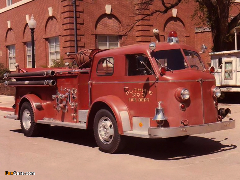 Pictures of American LaFrance 700 Series (1945–1959) (800 x 600)