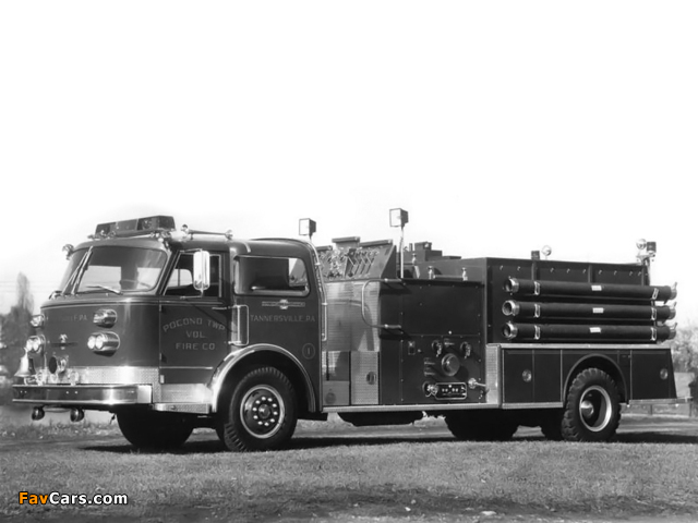Images of American LaFrance Century 4x2 (1973–1985) (640 x 480)