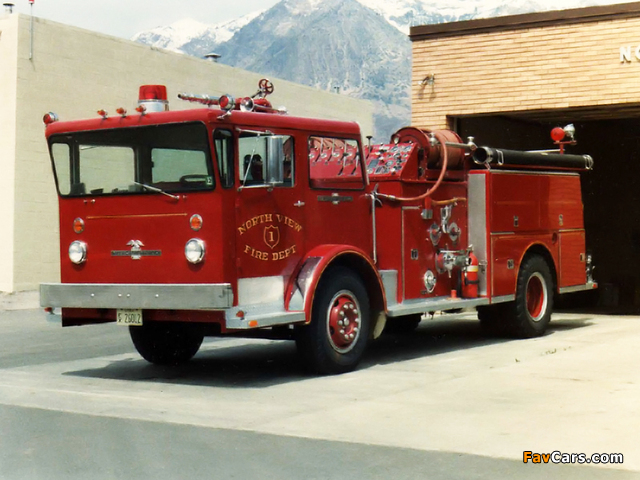 American LaFrance Pioneer I (1964–1972) images (640 x 480)