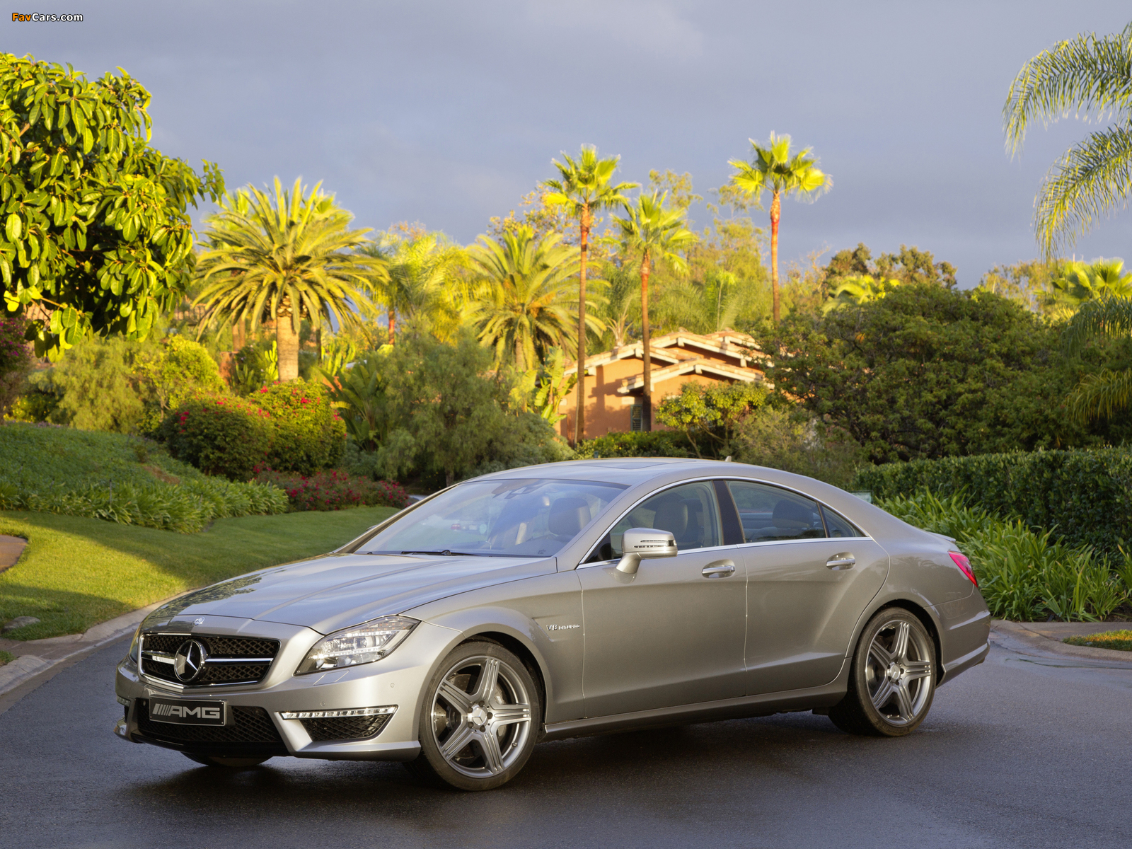 Mercedes-Benz CLS 63 AMG (C218) 2010–14 wallpapers (1600 x 1200)