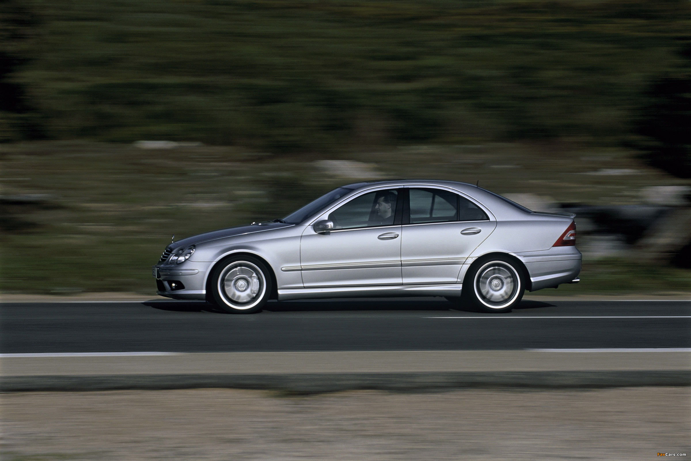 Mercedes-Benz C 55 AMG (W203) 2004–07 wallpapers (2400 x 1600)