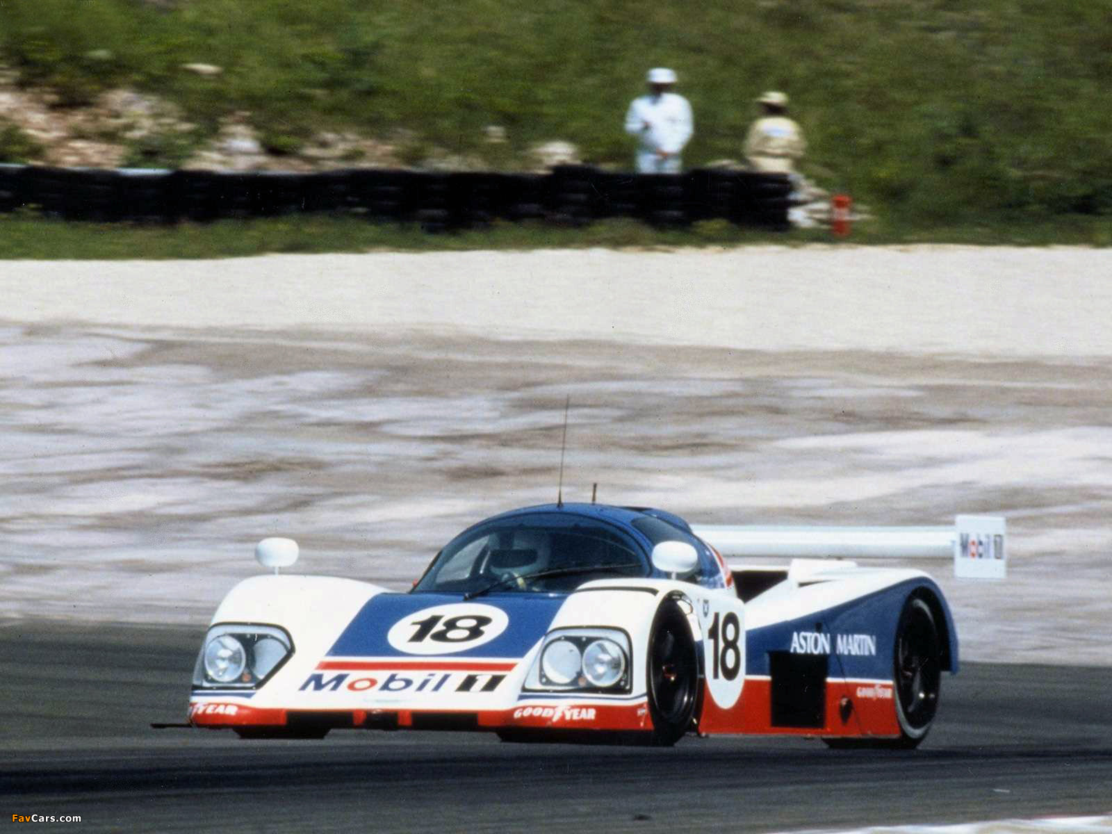 Pictures of Aston Martin AMR1 (1988–1990) (1600 x 1200)