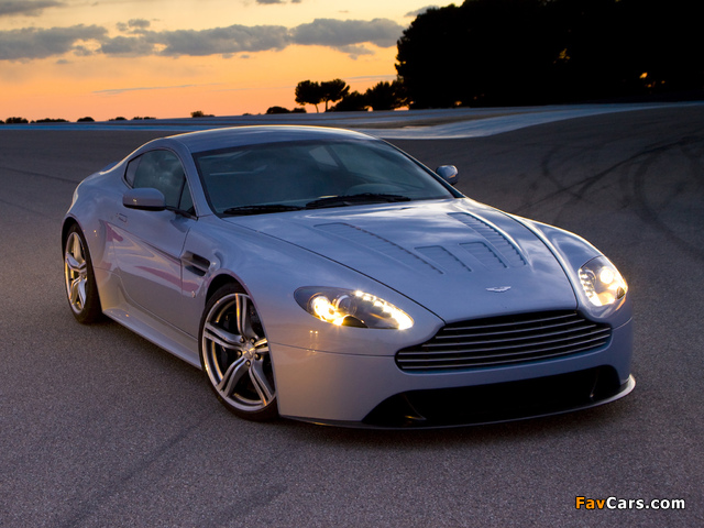 Aston Martin V12 Vantage RS Concept (2007) wallpapers (640 x 480)