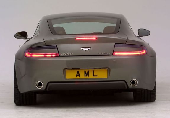 Aston Martin AMV8 Vantage Concept (2003) wallpapers