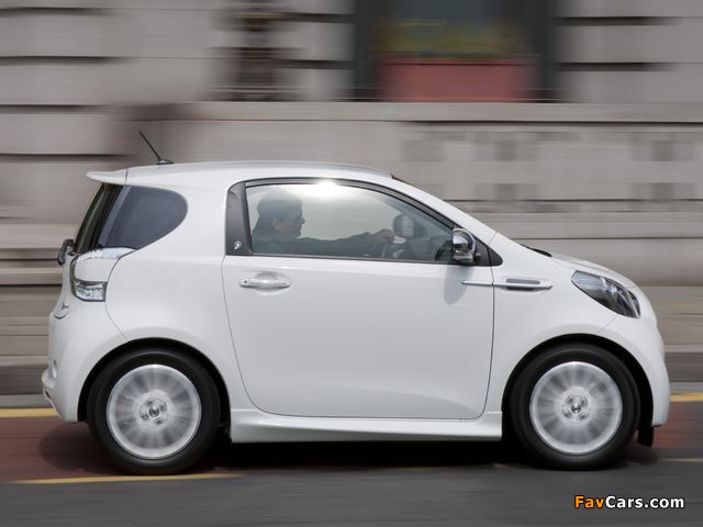 Aston Martin Cygnet White Edition (2011) photos (640 x 480)