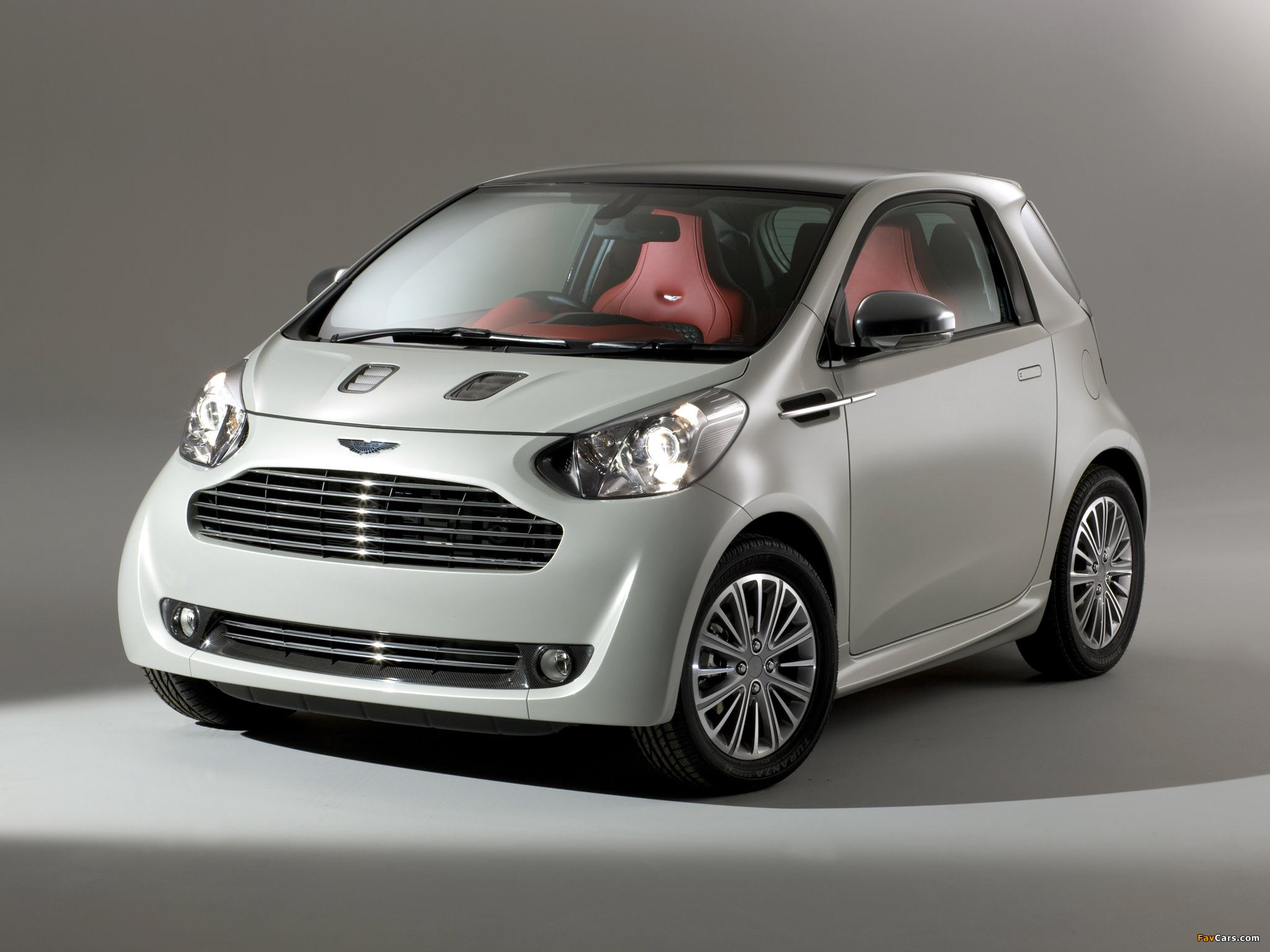 Images of Aston Martin Cygnet Concept (2009) (2048 x 1536)