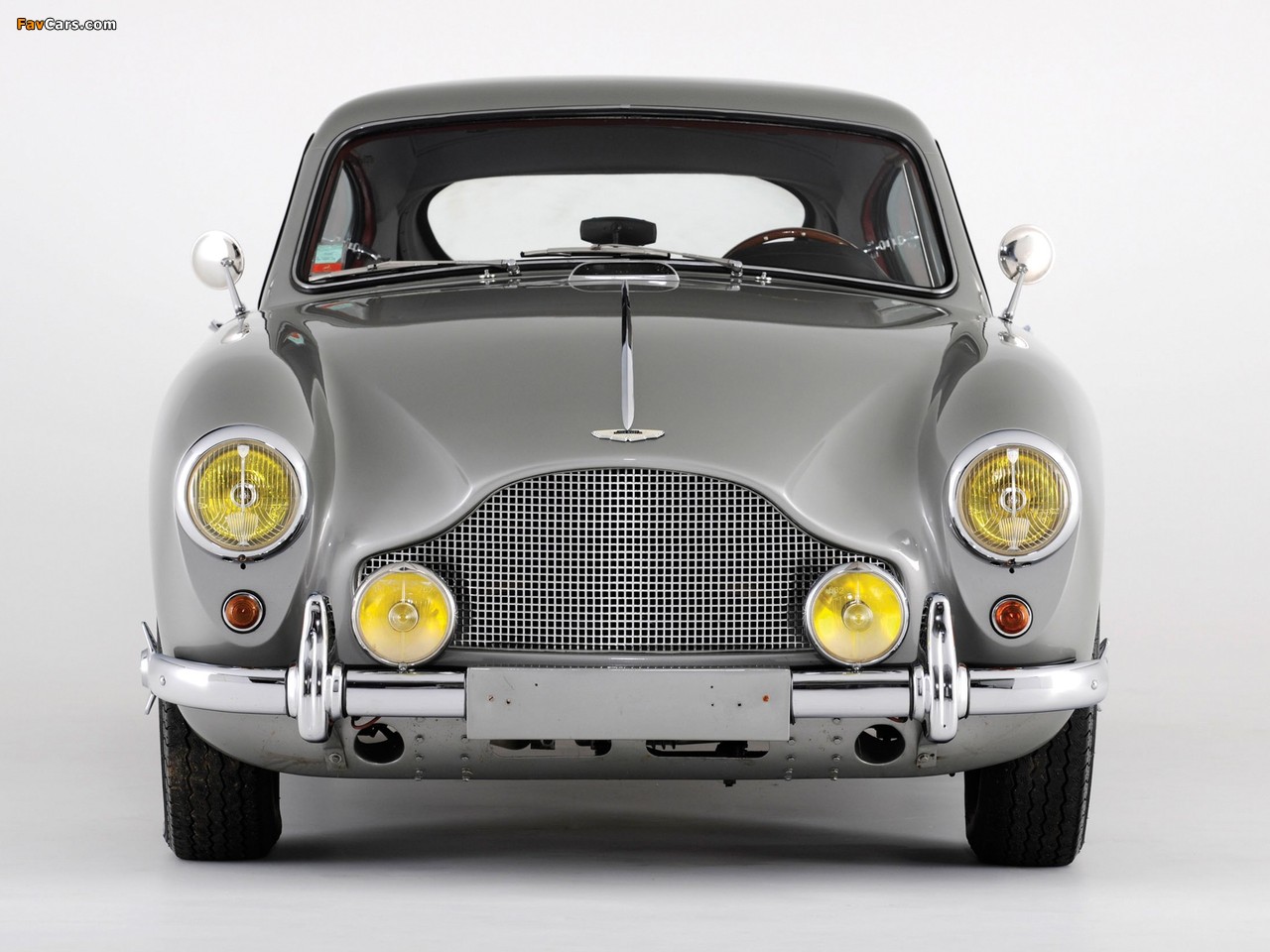 Images of Aston Martin DB2/4 Saloon by Tickford MkII (1955–1958) (1280 x 960)