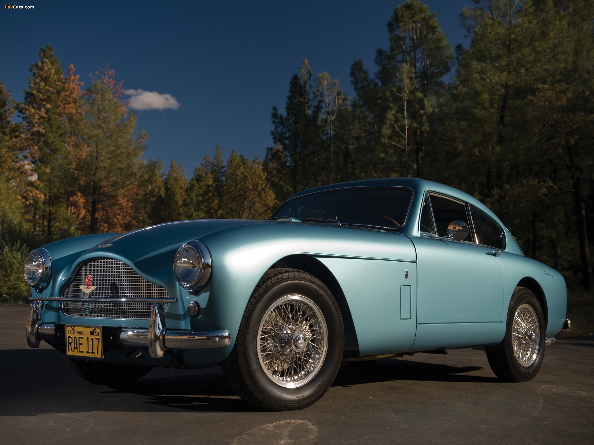 Photos of Aston Martin DB2/4 Saloon by Tickford MkIII (1958–1959) (2048 x 1536)