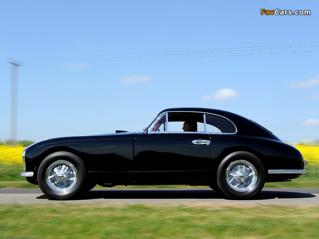 Pictures of Aston Martin DB2 (1950–1953) (640 x 480)