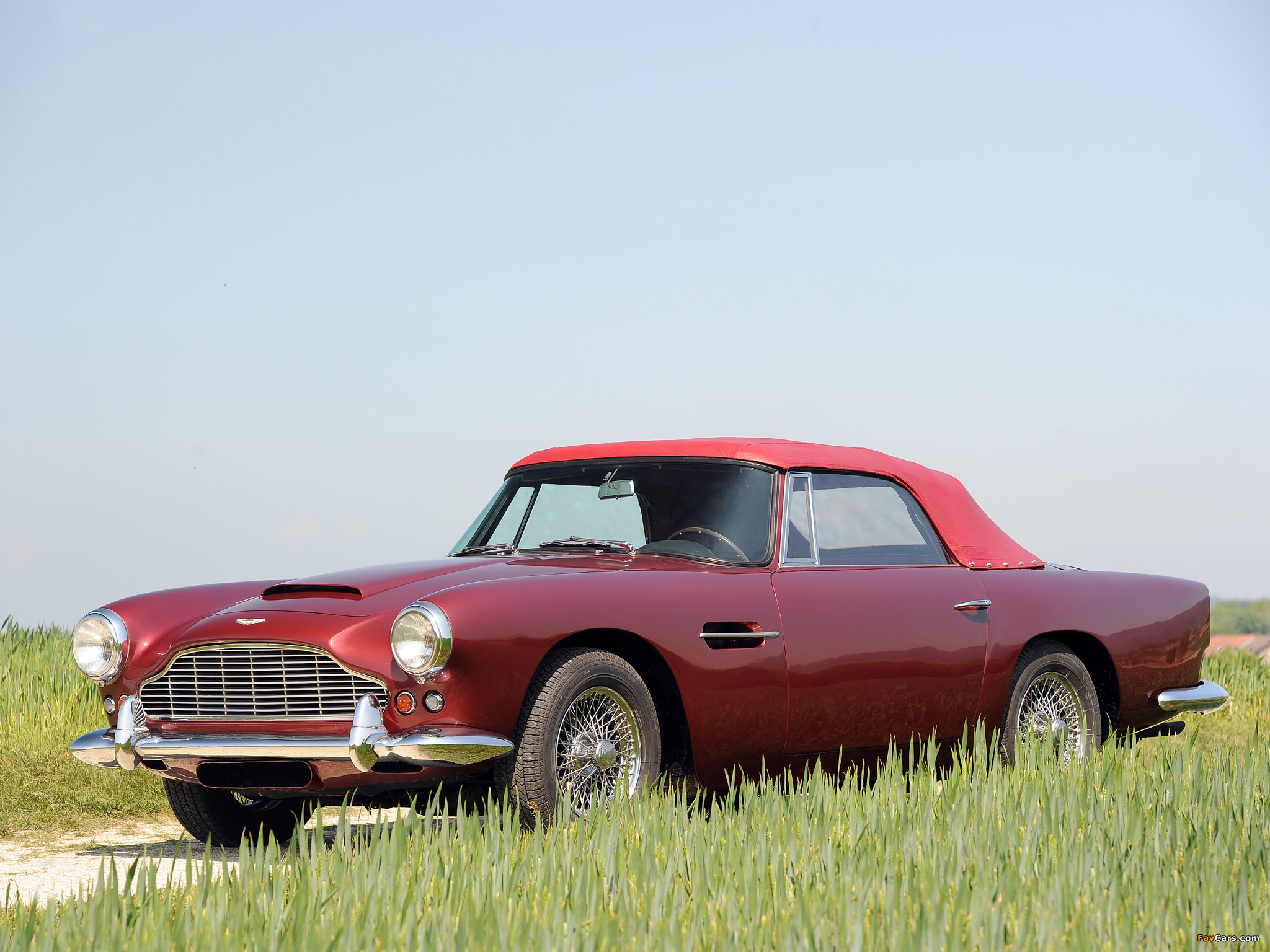 Aston Martin DB4 Convertible (1962–1963) photos (2048 x 1536)